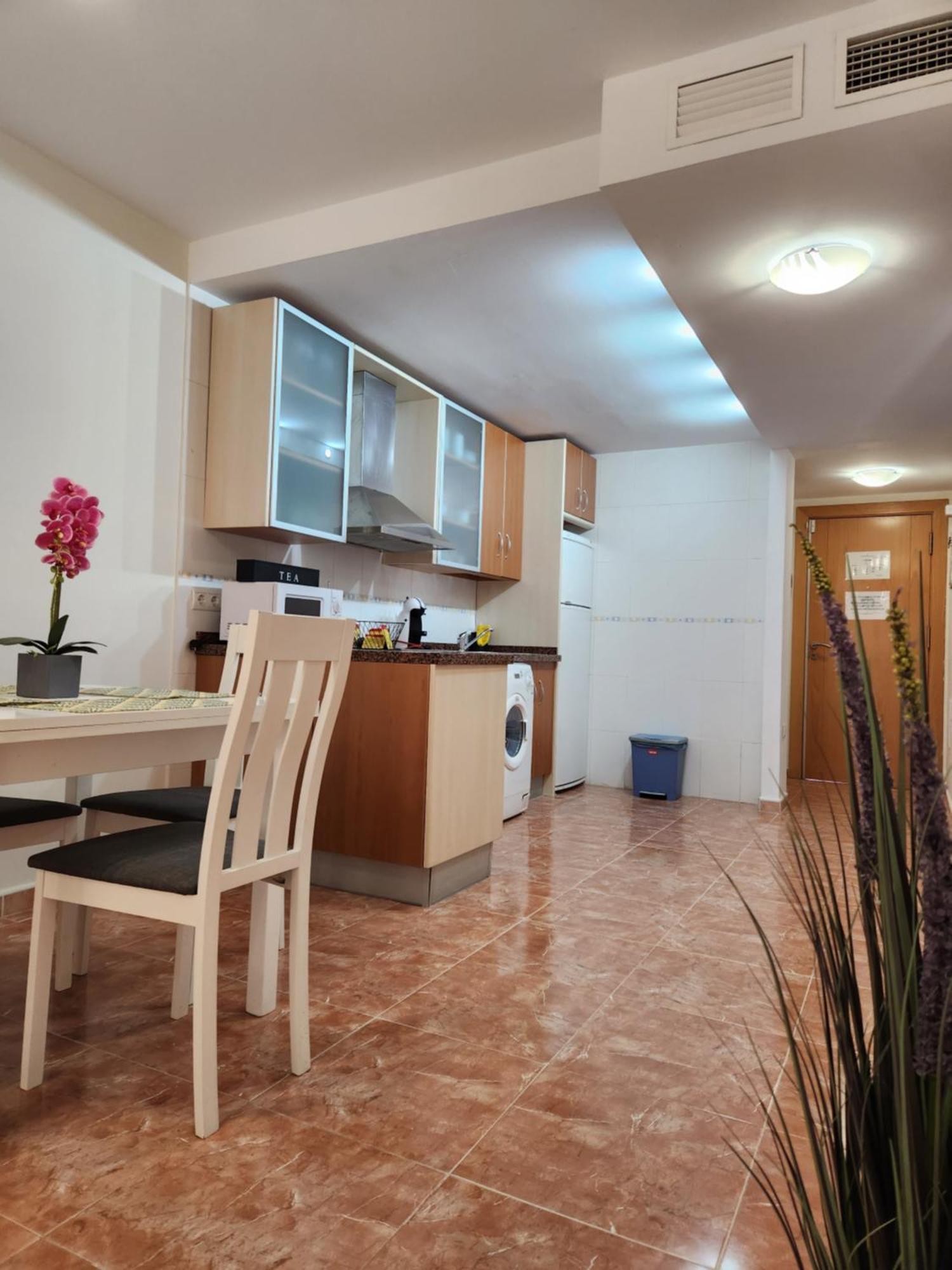Bajo En Primera Linea De Vera-Playa Con Piscina Privada! Exterior foto